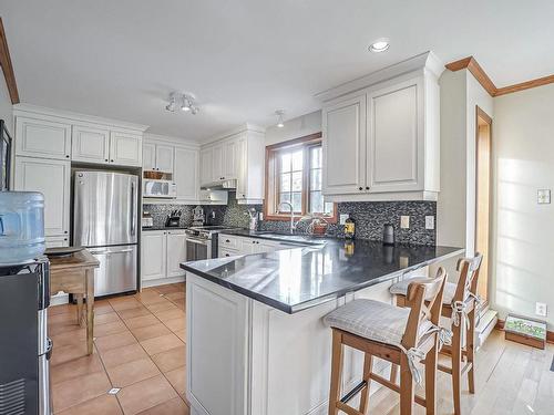 Cuisine - 13398 Rue Gladu, Mirabel, QC - Indoor Photo Showing Kitchen