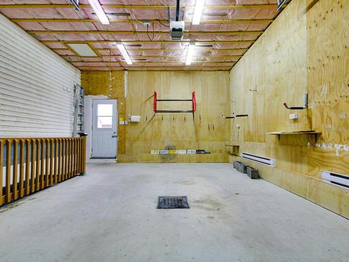 Garage - 3991 Rue Notre-Dame E., Trois-Rivières, QC - Indoor Photo Showing Basement