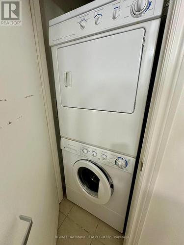 209 - 234 Rideau Street, Ottawa, ON - Indoor Photo Showing Laundry Room