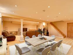 Family room - 