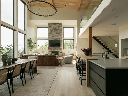 Dining room - 30 Mtée De Kicking Horse, Morin-Heights, QC - Indoor Photo Showing Dining Room