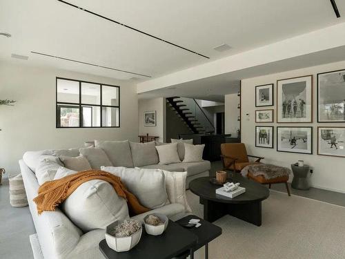 Family room - 30 Mtée De Kicking Horse, Morin-Heights, QC - Indoor Photo Showing Living Room