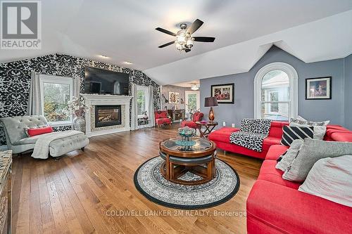 1901 Stanton Road N, Cobourg, ON - Indoor Photo Showing Living Room With Fireplace