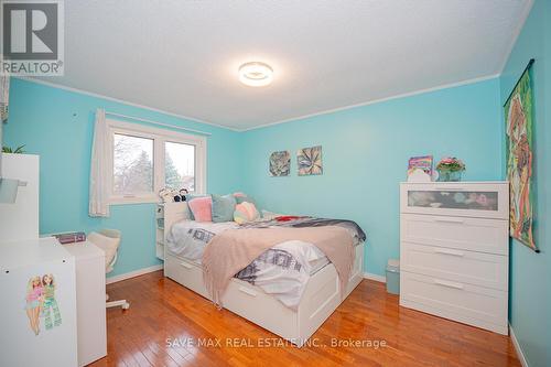 6 Campkin Street, Brampton, ON - Indoor Photo Showing Bedroom