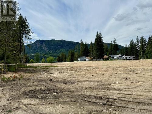 1 Sicamous Creek Road Unit# Pl 10, Sicamous, BC 