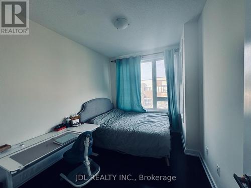 37 Dariole Drive, Richmond Hill, ON - Indoor Photo Showing Bedroom