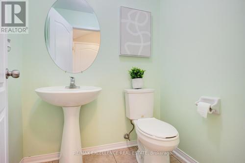 6 Nina Place, Brampton, ON - Indoor Photo Showing Bathroom