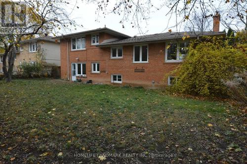 33 Hawksbury Drive, Toronto, ON - Outdoor