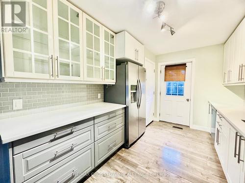 Main - 12 Creswick Court, Barrie, ON - Indoor Photo Showing Kitchen