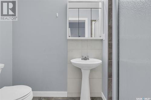 119 Aspen Place, Regina, SK - Indoor Photo Showing Bathroom