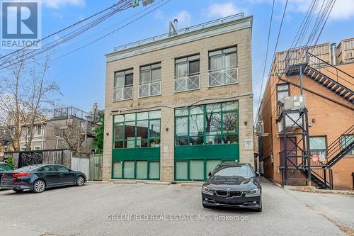 3 - 185 Carlton Street, Toronto, ON - Outdoor