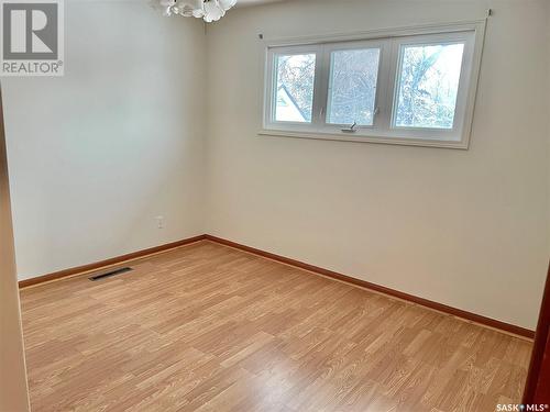 422 R Avenue N, Saskatoon, SK - Indoor Photo Showing Other Room