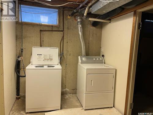 422 R Avenue N, Saskatoon, SK - Indoor Photo Showing Basement