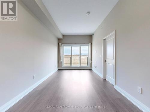 416 - 555 William Graham Drive, Aurora, ON - Indoor Photo Showing Other Room