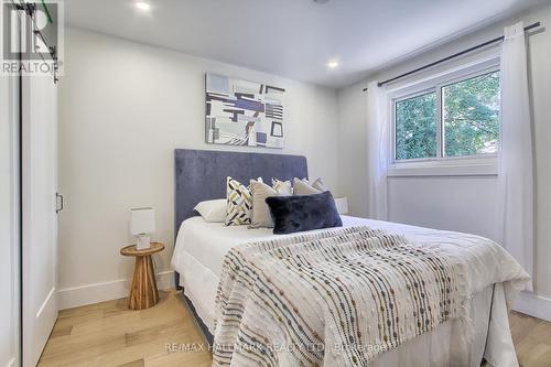 4 Corbett Crescent, Aurora, ON - Indoor Photo Showing Bedroom