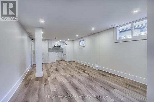 4 Corbett Crescent, Aurora, ON - Indoor