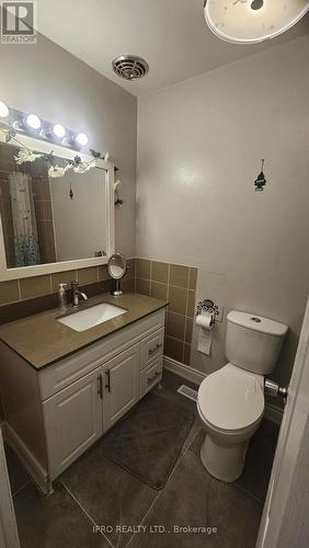 43 Corby Crescent, Brampton, ON - Indoor Photo Showing Bathroom