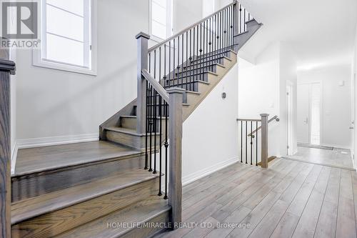 28 Bluebird Lane, Barrie, ON - Indoor Photo Showing Other Room