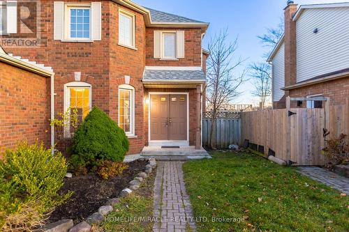 139 Livingstone Street, Barrie, ON - Outdoor