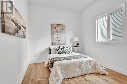 182 Commercial Street, Welland, ON - Indoor Photo Showing Bedroom