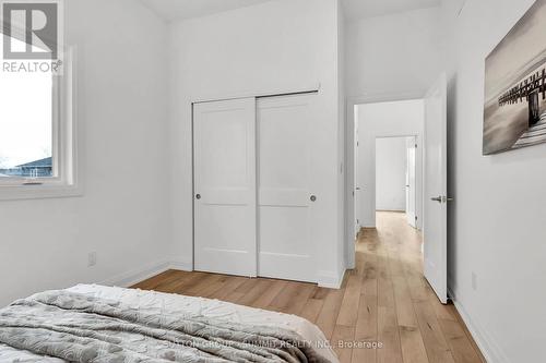 182 Commercial Street, Welland, ON - Indoor Photo Showing Bedroom