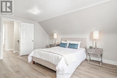 172 Sanatorium Road, Hamilton, ON - Indoor Photo Showing Bedroom