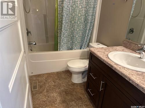 4473 James Hill Road, Regina, SK - Indoor Photo Showing Bathroom