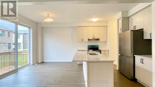 74 Suzuki Street, Barrie, ON - Indoor Photo Showing Kitchen