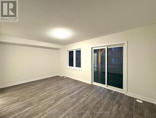 1333 Shevchenko Boulevard, Oakville, ON - Indoor Photo Showing Other Room