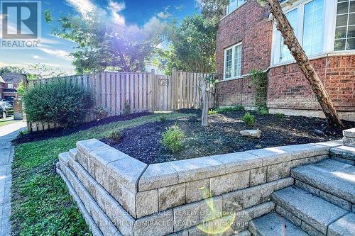 305 Fasken Court, Milton, ON - Outdoor