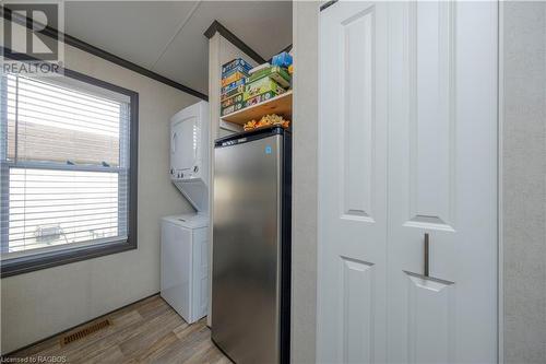 112 Meadowview Lane, Listowel, ON - Indoor Photo Showing Laundry Room