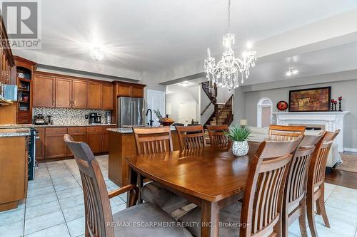 49 Conrad Place, Grimsby, ON - Indoor Photo Showing Dining Room