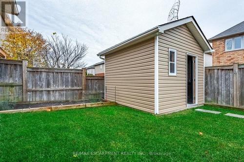 145 Valiant Circle, Hamilton, ON - Outdoor