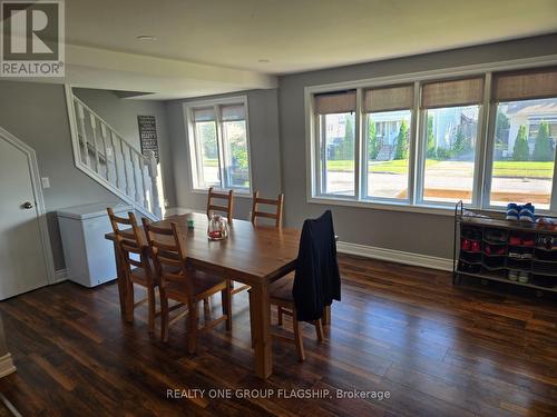 6285 Cadham Street, Niagara Falls, ON - Indoor Photo Showing Dining Room