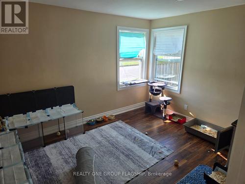 6285 Cadham Street, Niagara Falls, ON - Indoor Photo Showing Other Room