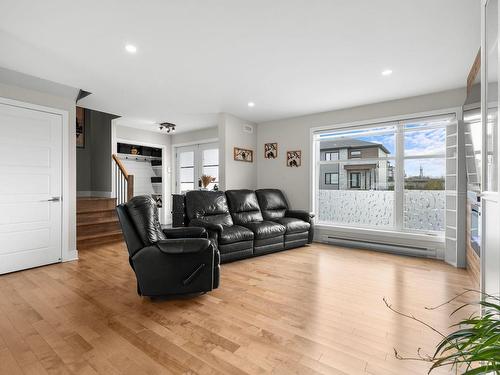 Living room - 2935 Rue Albert-Lachance, Lévis (Desjardins), QC - Indoor Photo Showing Living Room