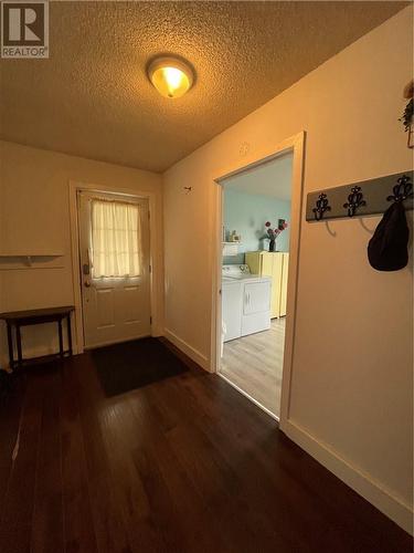 50 Jarbeau, Field, ON - Indoor Photo Showing Other Room