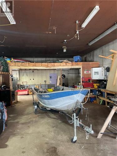 50 Jarbeau, Field, ON - Indoor Photo Showing Garage