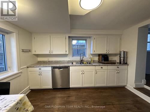 167 Nassau Street, Oshawa, ON - Indoor Photo Showing Kitchen With Double Sink