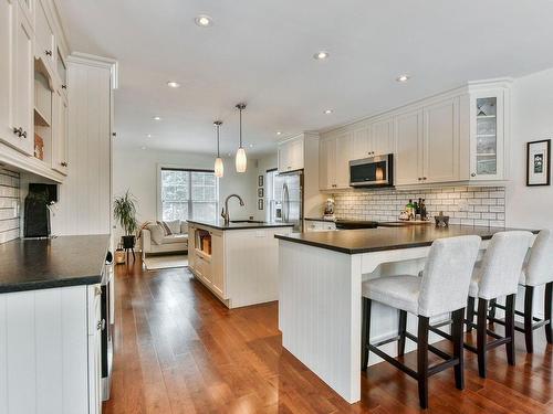 Kitchen - 90 Rue Du Midi, Morin-Heights, QC - Indoor Photo Showing Kitchen With Upgraded Kitchen