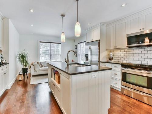 Kitchen - 90 Rue Du Midi, Morin-Heights, QC - Indoor Photo Showing Kitchen With Upgraded Kitchen