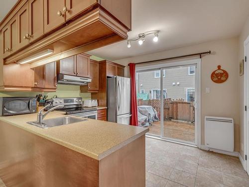 Kitchen - 6432 Boul. St-Jacques, Québec (Les Rivières), QC - Indoor Photo Showing Kitchen