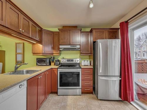 Kitchen - 6432 Boul. St-Jacques, Québec (Les Rivières), QC - Indoor Photo Showing Kitchen