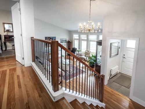 Escalier - 5728 Av. Mcmurray, Côte-Saint-Luc, QC - Indoor Photo Showing Other Room