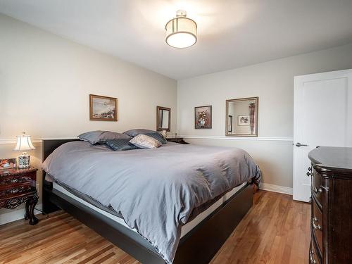 Chambre Ã Â coucher - 5728 Av. Mcmurray, Côte-Saint-Luc, QC - Indoor Photo Showing Bedroom