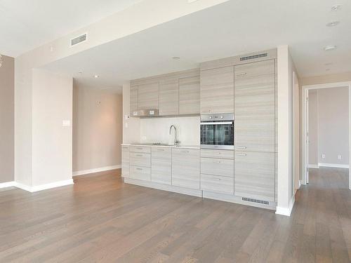 Vue d'ensemble - 1705-1155 Rue De La Montagne, Montréal (Ville-Marie), QC - Indoor Photo Showing Kitchen