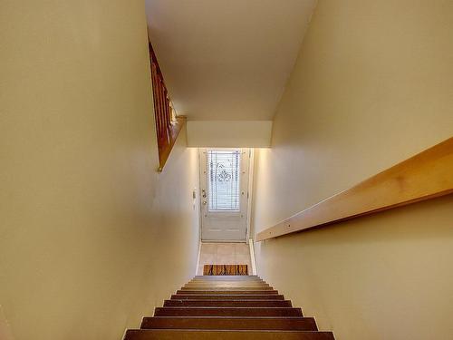 Staircase - 665 Rue Frédéric-Chopin, Montréal (Mercier/Hochelaga-Maisonneuve), QC - Indoor Photo Showing Other Room