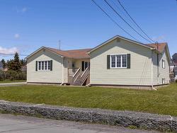 2210 Shore Road  Eastern Passage, NS B3G 1H6