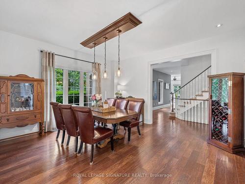 10 Forest Ridge Cres, Halton Hills, ON - Indoor Photo Showing Dining Room