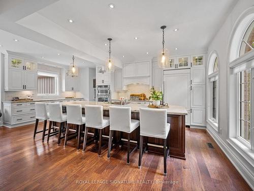 10 Forest Ridge Cres, Halton Hills, ON - Indoor Photo Showing Dining Room